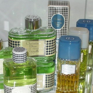 Mania (Eau de Parfum) - Giorgio Armani