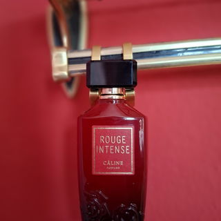 Rouge Intense von Câline