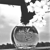 Balkon- Hasi (by ChatonNoir)