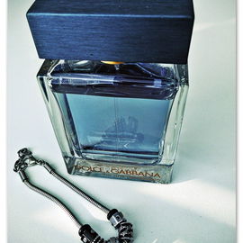 #SOTD #D&G #theonegentleman #fall #balsamic #spicy #floral #sweet #creamy #vanilla #patchouli #elegant
