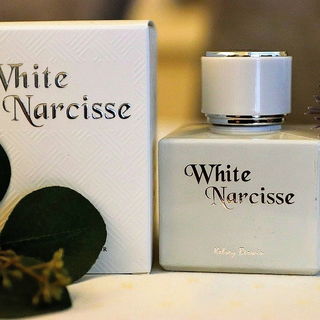 White Narcisse by Kelsey Berwin