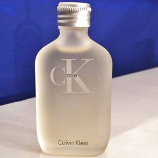 CK One (Eau de Toilette) von Calvin Klein