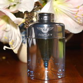 Mit ein wenig Blitzer-Glitzer. (by NorthLight)