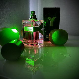 Y (2022) (Eau de Toilette) - Yves Saint Laurent