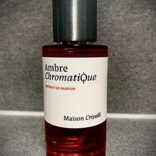 Ambre Chromatique von Maison Crivelli