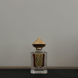 Siberian Musk III by Areej Le Doré
