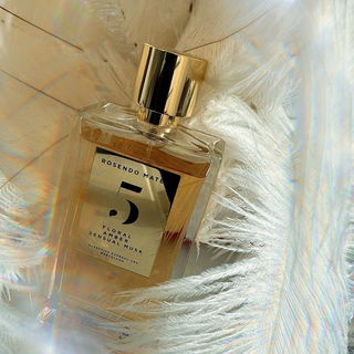 5 - Floral, Amber, Sensual Musk (Eau de Parfum) von Rosendo Mateu - Olfactive Expressions