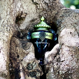 Majestic Woody Intense - Arabian Oud