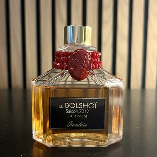Cachet Jaune - Guerlain