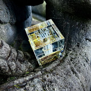 Black Cube - Ramón Molvizar