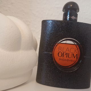 Black Opium (Eau de Parfum) by Yves Saint Laurent