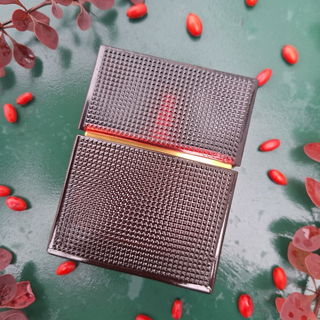 Nirvana Rose von Elizabeth and James