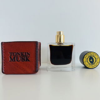 Tonkin Musk by Ensar Oud