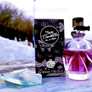 Sexy Dentelle - Real Time