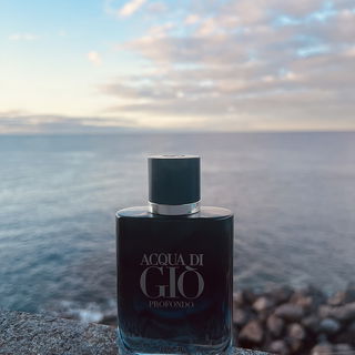 Acqua di Giò Profondo (2024) (Eau de Parfum) - Giorgio Armani