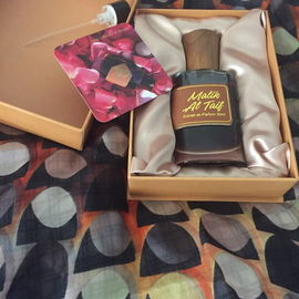 Heiliger Gral des Taif-Rosen Duftes