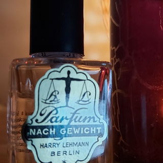 Larissa - Harry Lehmann