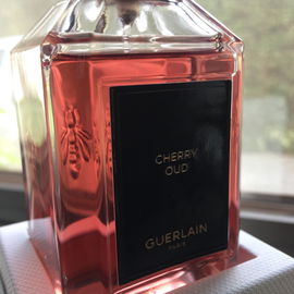 Cherry Oud von Guerlain