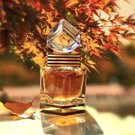 … tiefwarmwürzblumig - so ist dieser alte Traumduft … und für die Nase so schön wie der Indian Summer für die Augen .. :)) …
