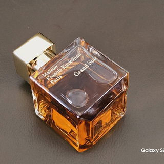 Grand Soir (Eau de Parfum) by Maison Francis Kurkdjian