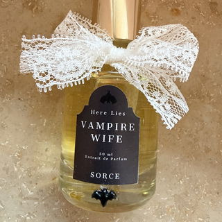 Vampire Wife (Extrait de Parfum) von Sorce