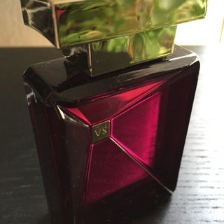 Seduction - No. 1 Dark Orchid - Victoria's Secret