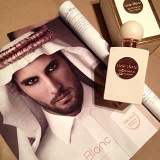 Voile Blanc by Traveller Limited