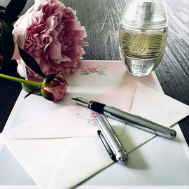 The Silk (Eau de Toilette) - Sensai