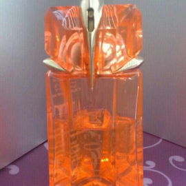 Alien Sunessence Édition Saphir Soleil - Mugler