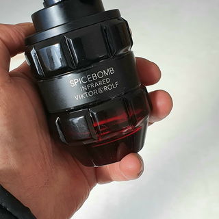 Spicebomb Infrared (Eau de Toilette) von Viktor & Rolf