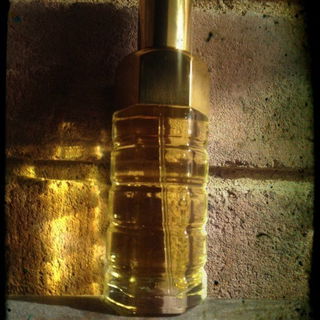 Labdanum 18 / Ciste 18 (Eau de Parfum) - Le Labo