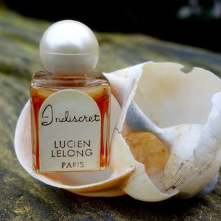 Miniatur:  14 mm  x  15 mm  x  28 mm