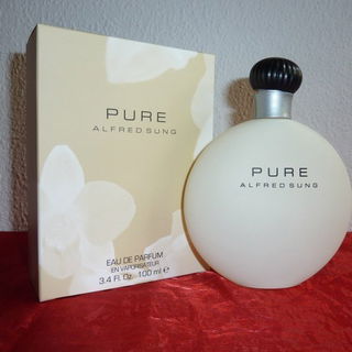 Pure von Alfred Sung