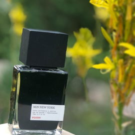 Scent Stories Vol.2/Ch.02 - Plush (Eau de Parfum) - MiN New York