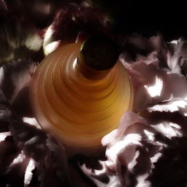 Montana Parfum d'Elle (2002) - Montana