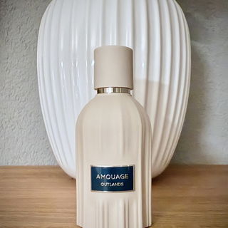 Outlands von Amouage