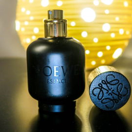 Esencia (Eau de Parfum) - Loewe