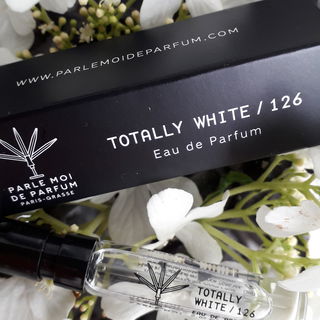 Totally White/126 von Parle Moi de Parfum