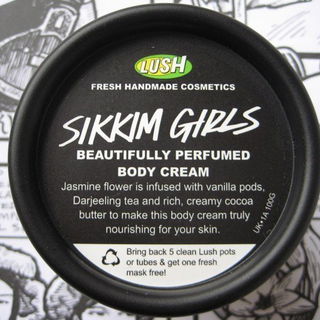 Sikkim Girls (Perfume) - Lush