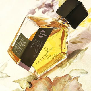 PHI - Une Rose de Kandahar / Collectible PHI - Une Rose de Kandahar by Tauer Perfumes