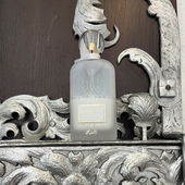 Ich konnte an der tollen, alten Tür nicht einfach so vorbei gehen 😉 Herzlichen Dank, dass ihr die Tür geöffnet habt. Dahinter ist der Dom zu Fulda 🌺 (by Taunusblume)