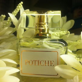 Potiche - Les Voiles Dépliées