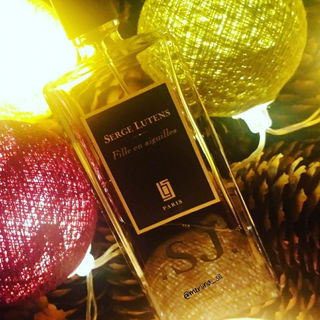 Fille en aiguilles by Serge Lutens