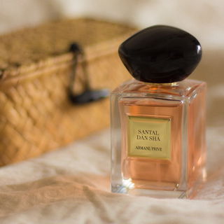 Armani Privé - Santal Dān Shā by Giorgio Armani