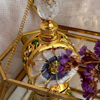 Layali (Perfume Oil) von Swiss Arabian