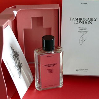N°04 Fashionably London by Zara