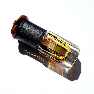 Café Ambre Noir von Sultan Pasha Attars