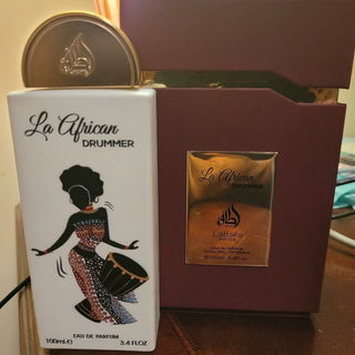La African Drummer von Lattafa Pride