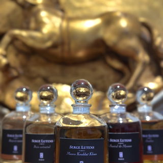 Muscs Koublaï Khän by Serge Lutens