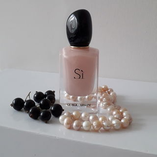 Sì (Fiori Eau de Parfum) von Giorgio Armani